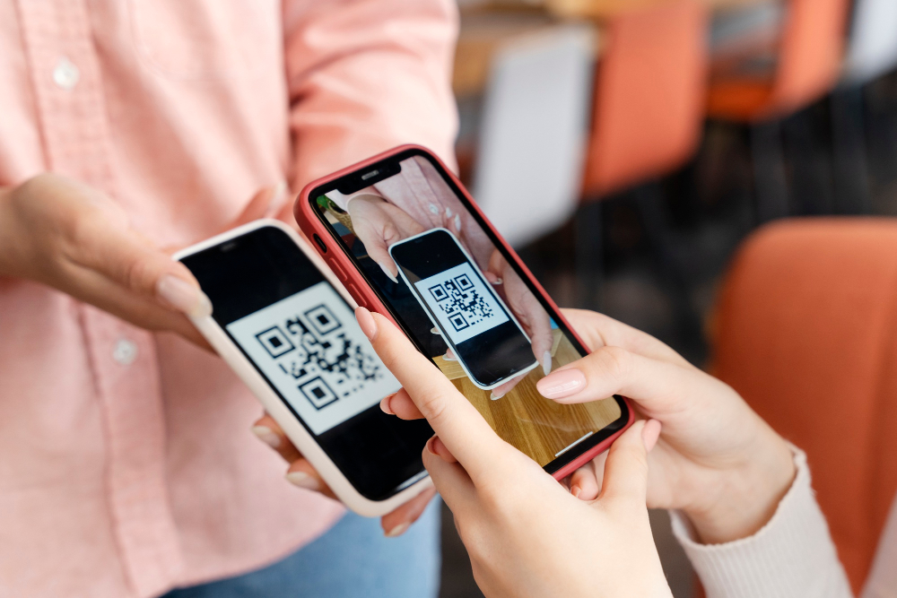 کارت‌های NFC یا QR Code